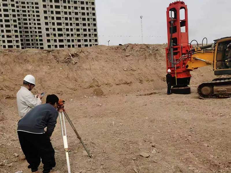 高速液壓夯實(shí)機(jī)HC150助力江蘇南京萬科城樓盤房建地基基礎(chǔ)夯實(shí)處理 高速液壓夯實(shí)機(jī)HC150助力江蘇南京萬科城樓盤房建地基基礎(chǔ)夯實(shí)處理